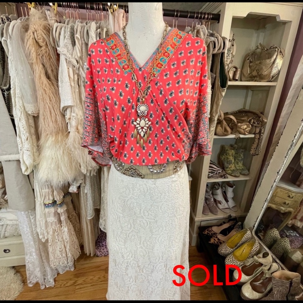 Cruisewear resort blouse vacation top